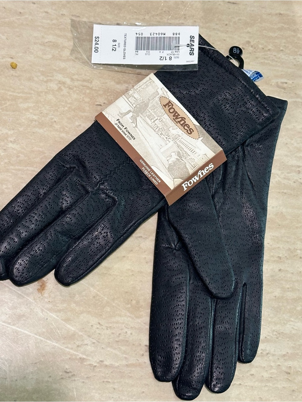 Fownes Men’s Black Perforated Leather Gloves